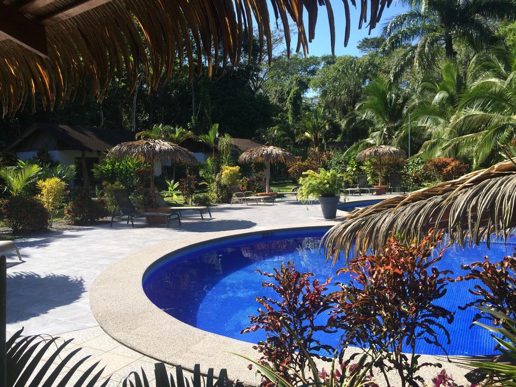 Hotel Suizo Loco Lodge & Resort Cahuita Zewnętrze zdjęcie